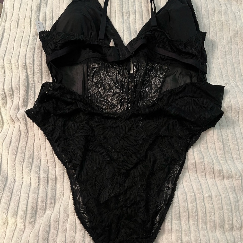 BNWT Reitmans body suit